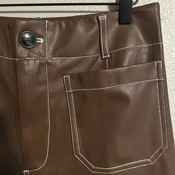 Anthropologie Maeve Colette Cropped Wide-Leg Pants Maeve Faux-Leather Top-Stitch - Picture 7 of 9